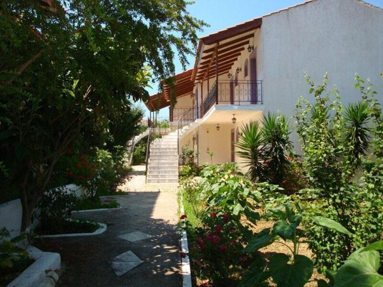 Terra Mare Hotel Agios Dimitrios  Extérieur photo