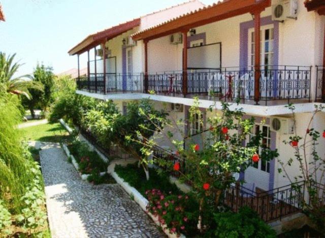 Terra Mare Hotel Agios Dimitrios  Extérieur photo